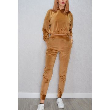 Trening de catifea Amanda, maro